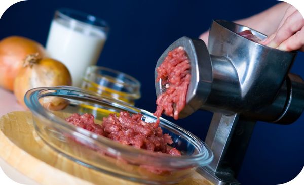 How Does a Commercial Meat Grinder Work